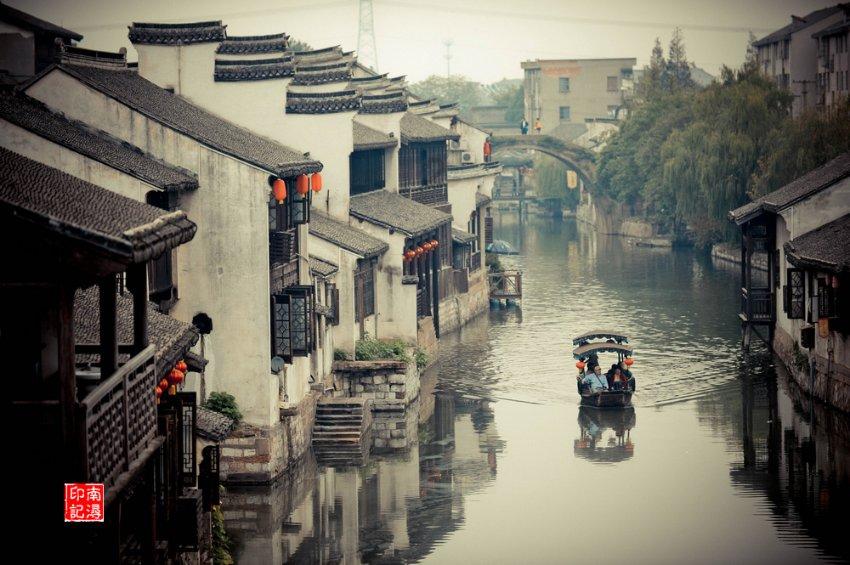 儿子干爸的母亲去世花圈怎么写？